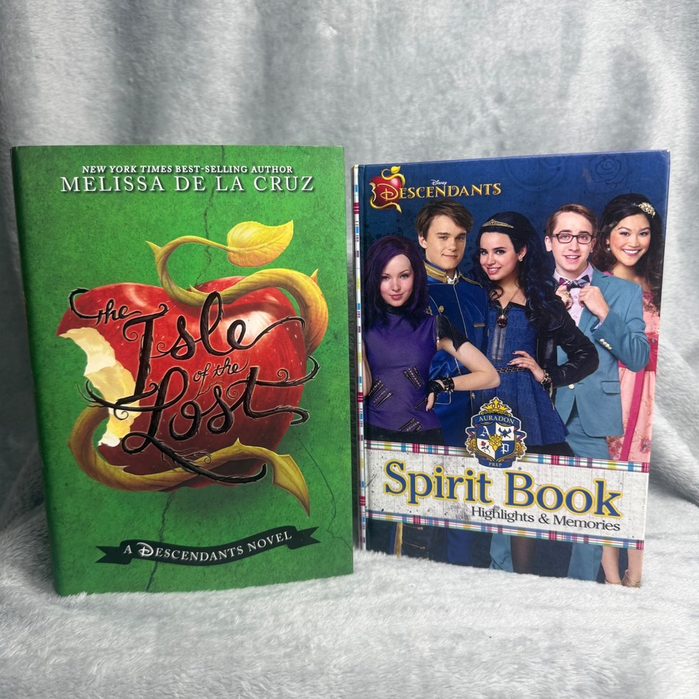 Disney Descendants Book Lot Isle of the Lost Hardcover & Spirit Book Memories